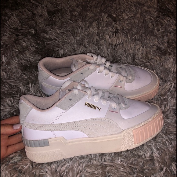 Puma Women’s Sneakers - Picture 1 of 6